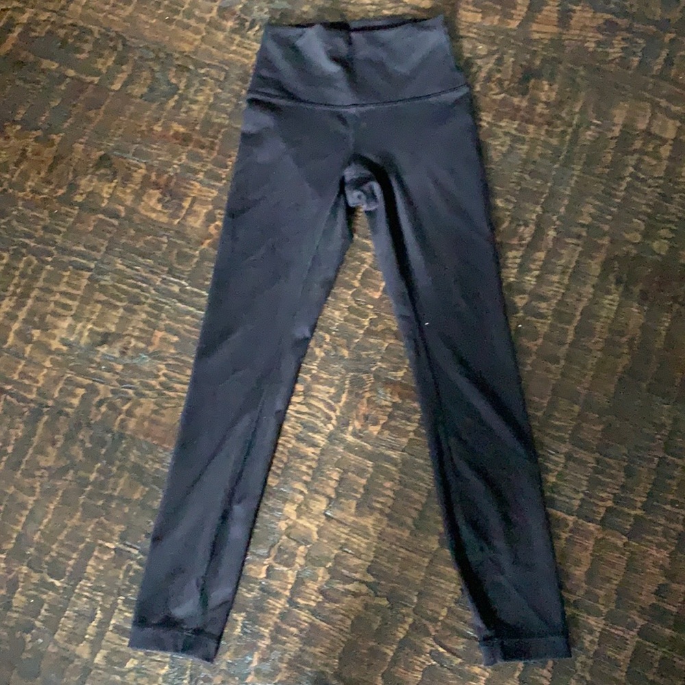 Lululemon 25”, black legging. Size 0
